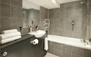 196_bishopsgate_bathroom-1