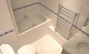 access_apartments_paddington_bathroom_big