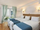 ambassadors_hotel_london_kensington_triple_big