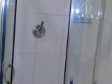 arriva_hotel_london_big_shower