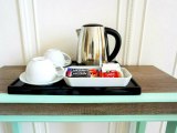 astor_court_hotel_superior_room_coffee_tray