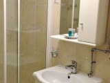 astors_hotel_bathroom_big