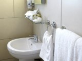 best_western_cumberland_hotel_bathroom_big