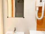 peckham_lodge_bathroom1_big