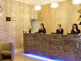 best_western_paddington_court_suites_reception_big