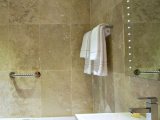 best_western_palm_hotel_london_bathroom1_big