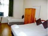 black_lion_guesthouse_london_triple_new