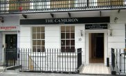 cameron_hotel_london_entrance