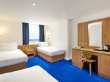 central_park_hotel_london_quad_room1_big