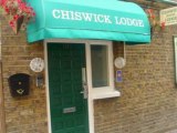 jan16_chiswick_lodge_hotel_exterior