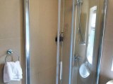 clapham_guest_house_bathroom2_big