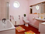 claphan_junction_apartments_bathroom1