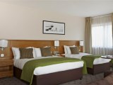 clayton_crown_hotel_triple_room_big