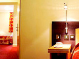 comfort_inn_buckingham_palace_road_room_r