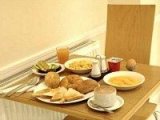 march_comfort_inn_kings_cross_breakfast_new