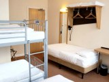 comfort_inn_london_drom_room1_big