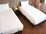 comfort_inn_london_drom_twin_room_big