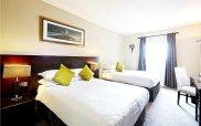 copthorne_hotel_at_chelsea_football_club_triple1