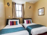 craven_hotel_twin_room4_big