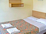 earls_court_budget_rooms_double5_r