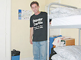 dover_castle_hostel_london_dorm_room1