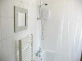 mar16_golders_green_rooms_bathroom1