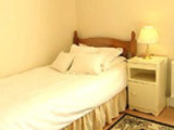 helenas_bed_and_breakfast_single_r