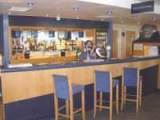 Holiday_Inn_Express_London_Stratford_Bar