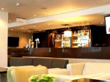 holiday_inn_express_london_stratford_r_bar