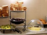 huttons_hotel_breakfast1_big