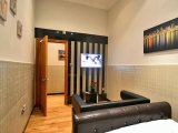 hyde_park_apartments_room_big