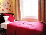 hyde_park_court_hotel_single1_big
