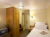 hyde_park_towers_hotel_london_b_single