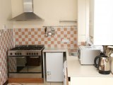 julius_lodge_kitchen_big