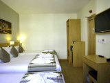 kings_cross_inn_hotel_family_room1_big