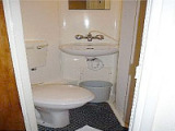 lords_hotel_london_bathroom