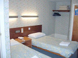 lords_hotel_london_twin_room