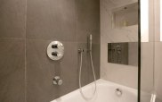 merit_kensington_hotel_bahroom2