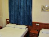 montana_hotel_london_triple_room2_big