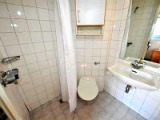 robbins_hall_bathroom
