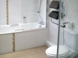 park_house_serviced_apartments_bathroom_big
