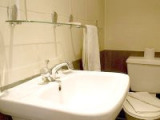 pembridge_palace_hotel_london_bathroom_r