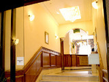 pembridge_palace_hotel_london_entrance_r