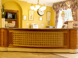 pembridge_palace_hotel_london_reception_r