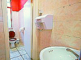 phoenix_hostel_london_n_bathroom