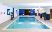 radisson_blu_hotel_stansted_airport_swimmingpool