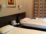 rossmore_hotel_twin_room_big-1