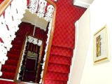 royal_norfolk_hotel_london_stairs_r