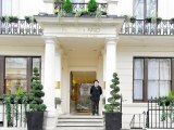 shaftesbury_premier_london_hyde_park_hotel_entrance_big