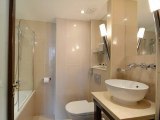 shaftesbury_premier_notting_hill_bathroom1_big